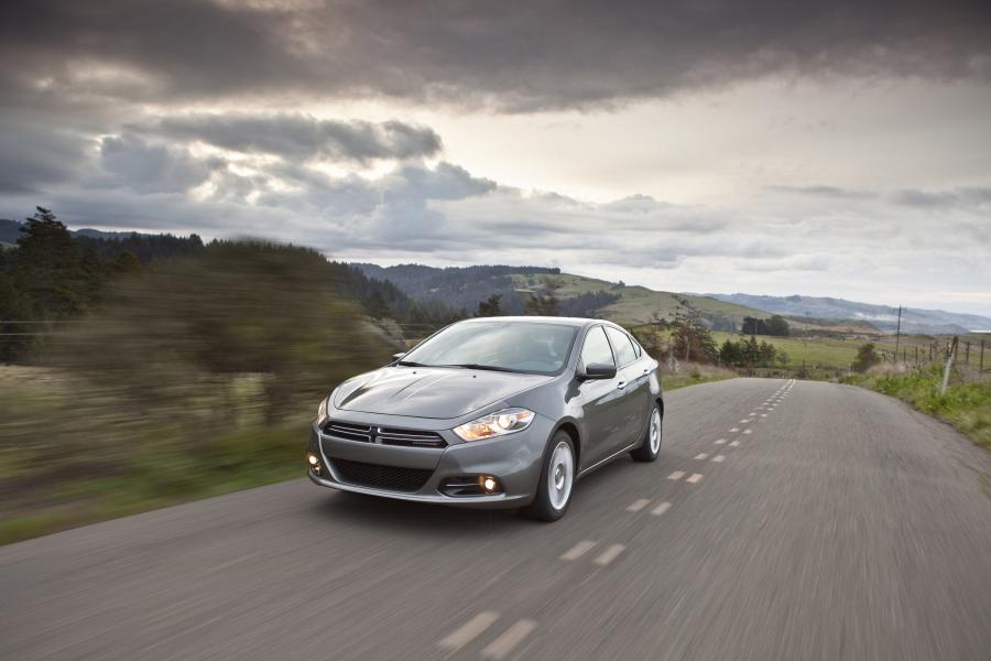  Dodge Dart Aero 2013 года  (фото 14 из 20)